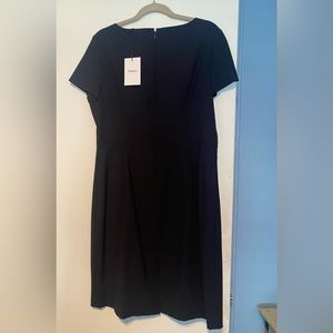 Theory NWT Betty SS, Deep Navy, Short Sleeved, Knee Length Dress.